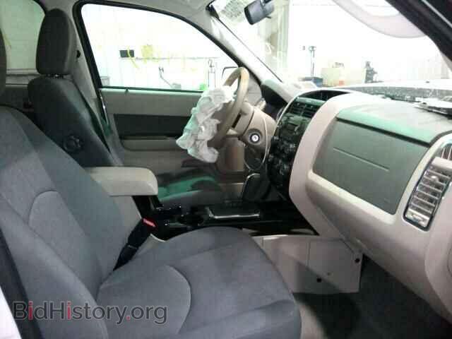 2010 MAZDA TRIBUTE - VIN: 4F2CY9C70AKM07826 - Фото 5