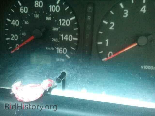 2000 NISSAN MAXIMA - VIN: JN1CA31D0YT731201 - Фото 8