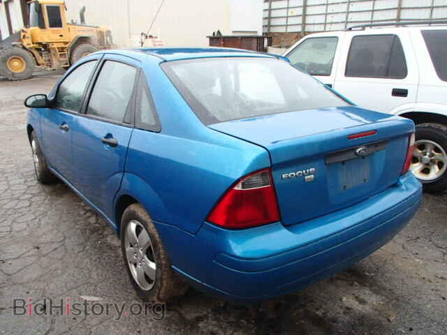 2007 FORD FOCUS - VIN: 1FAHP34N37W252215 - Фото 3
