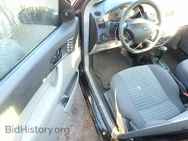 2007 FORD FOCUS - VIN: 1FAHP34NX7W216005 - Фото 9