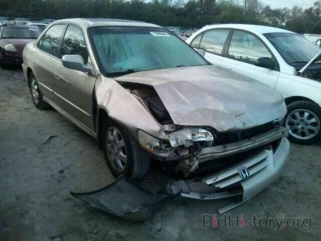 Photo 1HGCG56692A098476 - HONDA ACCORD 2002