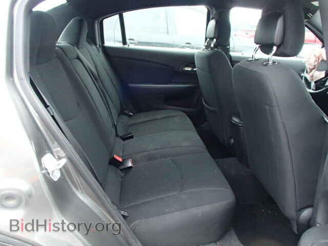 2012 CHRYSLER 200 - VIN: 1C3CCBBB1CN137605 - Фото 6
