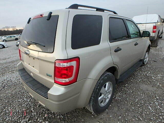 2012 FORD ESCAPE - VIN: 1FMCU0DG2CKA14611 - Photo 4
