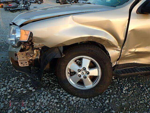 2012 FORD ESCAPE - VIN: 1FMCU0DG2CKA14611 - Photo 9