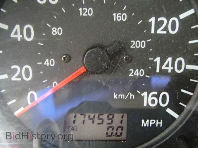 2000 NISSAN MAXIMA - VIN: JN1CA31D9YT749583 - Фото 8