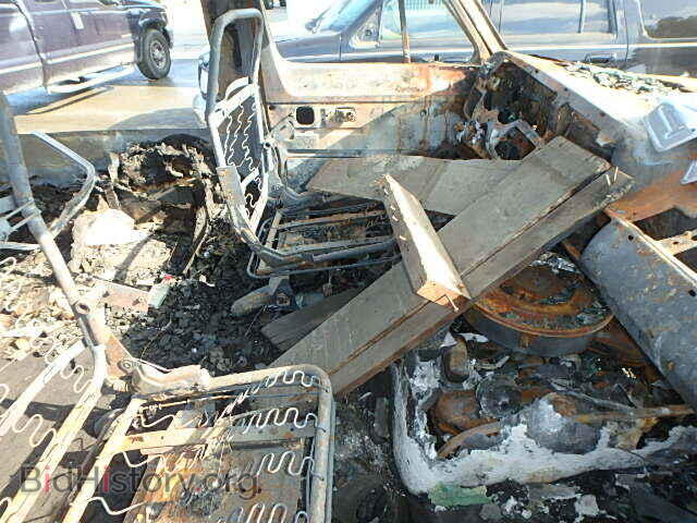 1987 DODGE RAM VAN - VIN: 2B7HB23T3HK267481 - Фото 5