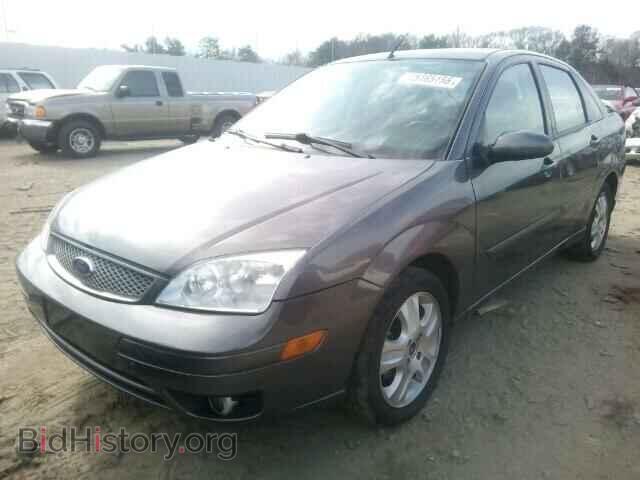 2005 FORD FOCUS - VIN: 1FAFP38Z15W150686 - Фото 2