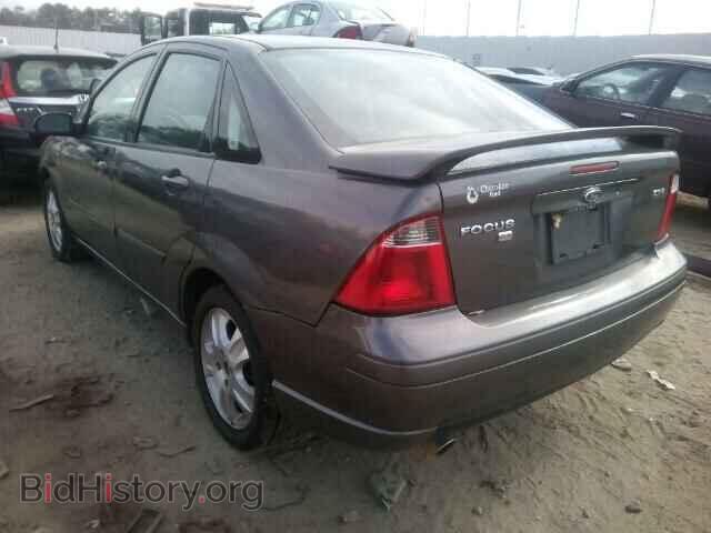2005 FORD FOCUS - VIN: 1FAFP38Z15W150686 - Фото 3