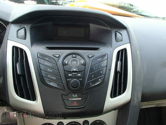 2012 FORD FOCUS - VIN: 1FAHP3F2XCL394141 - Photo 9