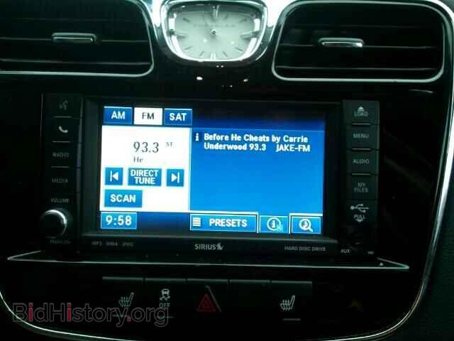 2011 CHRYSLER 200 - VIN: 1C3BC2FG7BN607443 - Фото 9