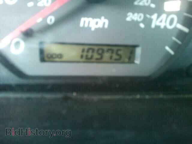2000 MAZDA 626 - VIN: 1YVGF22C2Y5168621 - Фото 8
