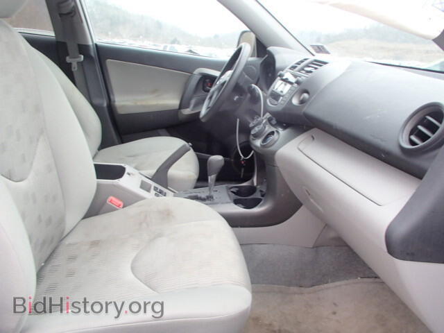 2011 TOYOTA RAV4 - VIN: 2T3BF4DV8BW121491 - Фото 5