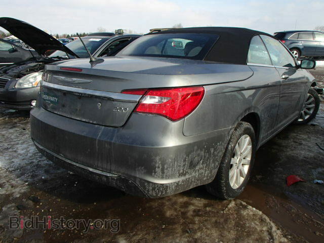 2011 CHRYSLER 200 - VIN: 1C3BC2EB2BN599208 - Фото 4