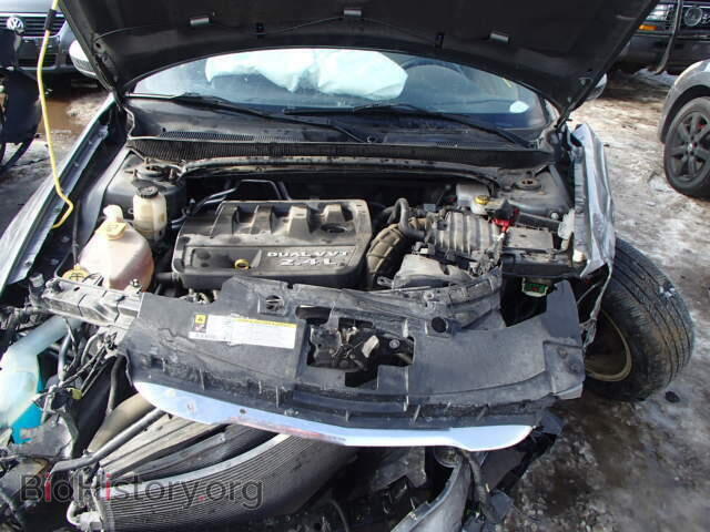 2011 CHRYSLER 200 - VIN: 1C3BC2EB2BN599208 - Фото 7