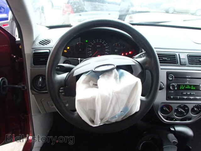 2006 FORD FOCUS - VIN: 1FAFP31N36W163884 - Фото 9