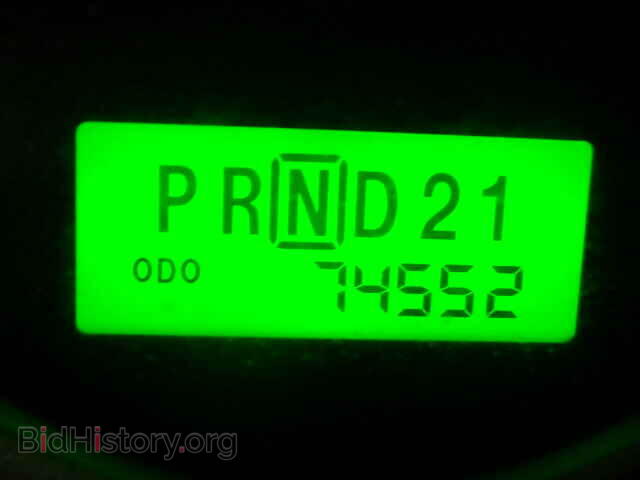 2006 MAZDA TRIBUTE - VIN: 4F2CZ04176KM33737 - Фото 8