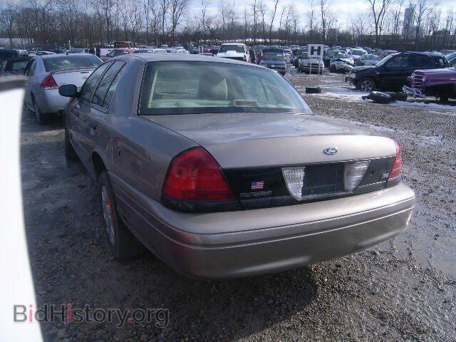 2011 FORD CROWN VIC - VIN: 2FABP7BV8BX118670 - Фото 3