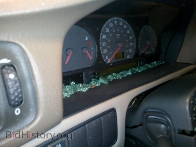 2000 VOLVO S70 - VIN: YV1LS61J5Y2665472 - Фото 8
