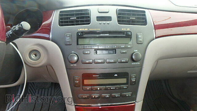 2003 LEXUS ES300 - VIN: JTHBF30G336018255 - Фото 9
