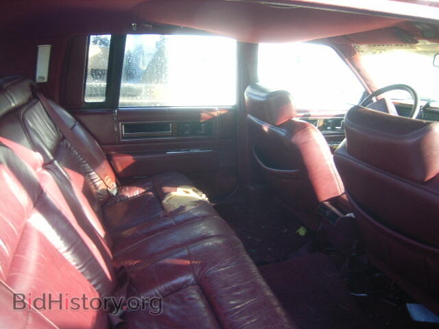 1992 CADILLAC DEVILLE - VIN: 1G6CD53B0N4278783 - Фото 6