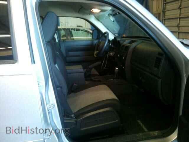 2008 DODGE NITRO - VIN: 1D8GT28KX8W181514 - Фото 5