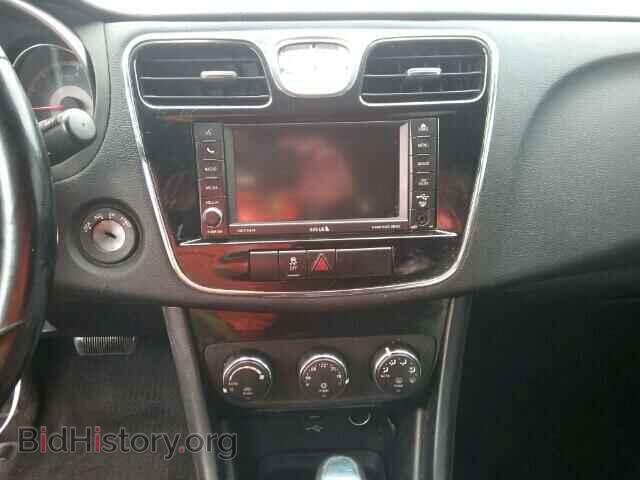 2012 CHRYSLER 200 - VIN: 1C3CCBBBXCN177035 - Фото 9
