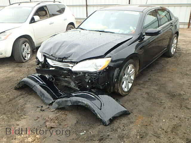 2013 CHRYSLER 200 - VIN: 1C3CCBAB4DN698321 - Фото 2