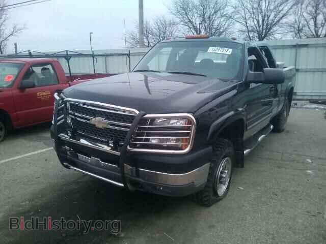 2005 CHEVROLET SILVERADO - VIN: 1GCHK29U75E303205 - Фото 2