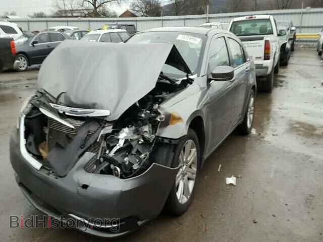 2013 CHRYSLER 200 - VIN: 1C3CCBAB4DN761658 - Photo 2