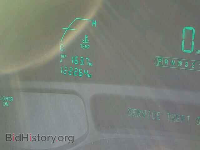 2002 CADILLAC DEVILLE - VIN: 1G6KD54YX2U153543 - Photo 8