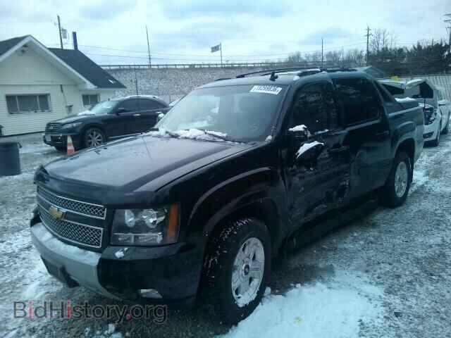 2011 CHEVROLET AVALANCHE - VIN: 3GNTKFE32BG165423 - Фото 2