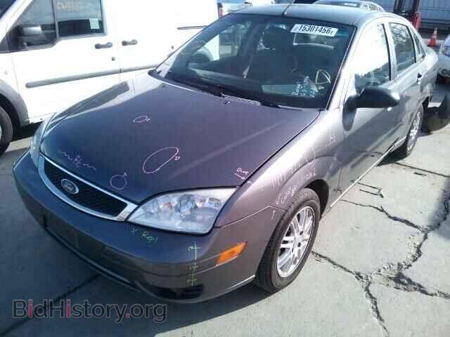 2007 FORD FOCUS - VIN: 1FAHP34N07W241592 - Фото 2