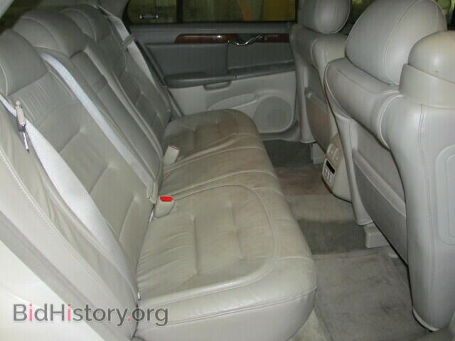 2002 CADILLAC DEVILLE - VIN: 1G6KD54Y62U216072 - Photo 6