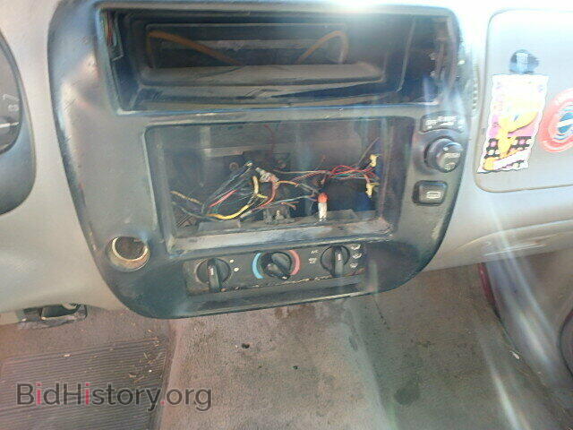 1998 FORD EXPLORER - VIN: 1FMYU22XXWUC33202 - Фото 9