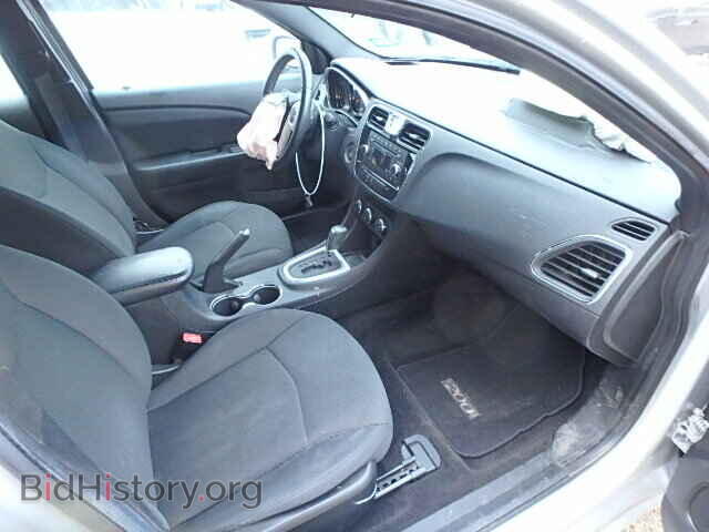 2011 CHRYSLER 200 - VIN: 1C3BC1FB7BN576743 - Фото 5