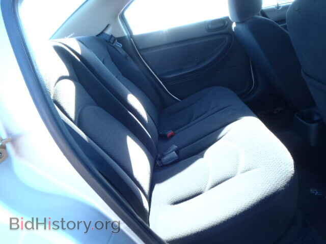 2004 CHRYSLER SEBRING - VIN: 1C3EL46X44N394351 - Фото 6