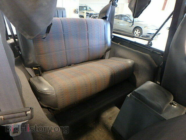 2000 JEEP WRANGLER - VIN: 1J4FA29P6YP748283 - Фото 6