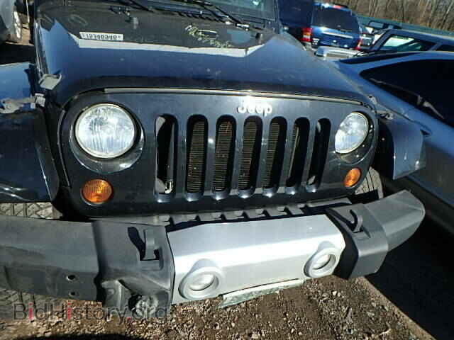 2011 JEEP WRANGLER - VIN: 1J4AA5D12BL518947 - Фото 9