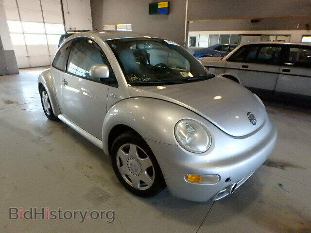 Photo 3VWCF21C6YM499697 - VOLKSWAGEN BEETLE 2000