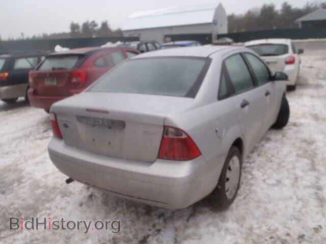 2005 FORD FOCUS - VIN: 1FAFP34N45W207577 - Фото 4