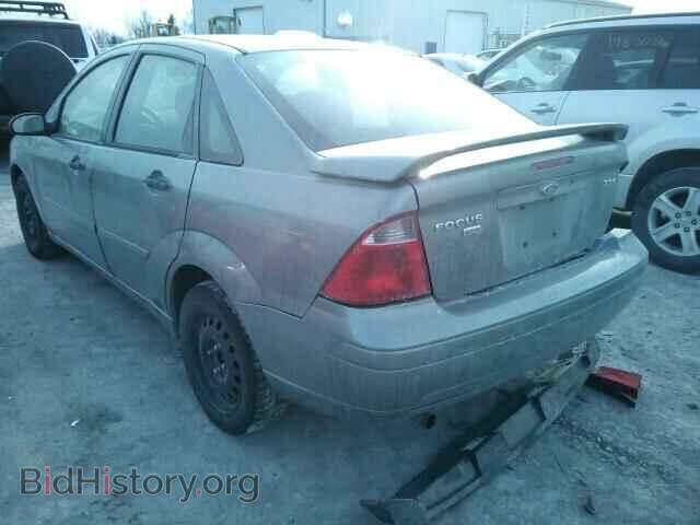 2006 FORD FOCUS - VIN: 1FAFP34N26W202170 - Photo 3