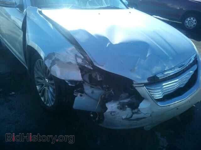 2012 CHRYSLER 200 - VIN: 1C3CCBCB3CN197187 - Фото 9