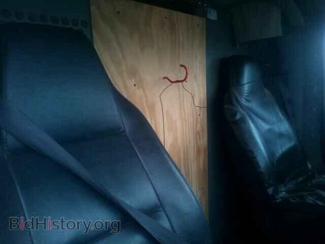 2002 Dodge RAM VAN (VIN 2B7HB11Y62K140188) — photo 6 of 10