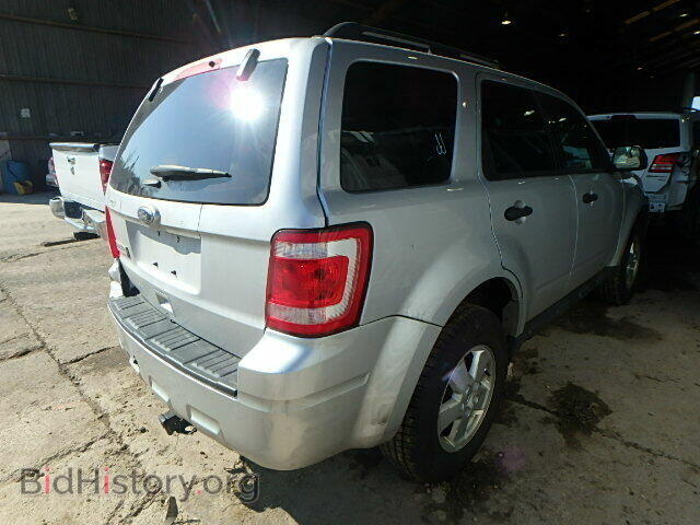 2011 FORD ESCAPE - VIN: 1FMCU0D73BKB33900 - Фото 4