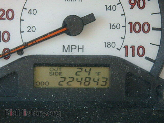 2003 TOYOTA COROLLA - VIN: 2T1BR32E03C106287 - Фото 8