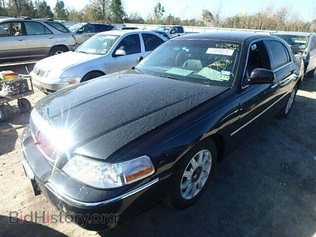 2011 LINCOLN TOWNCAR - VIN: 2LNBL8CV1BX763473 - Photo 2
