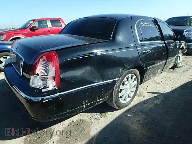 2011 LINCOLN TOWNCAR - VIN: 2LNBL8CV1BX763473 - Photo 4