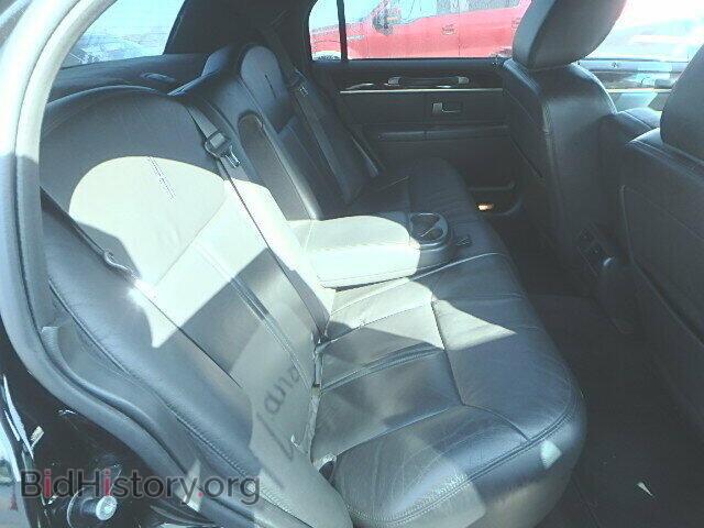 2011 LINCOLN TOWNCAR - VIN: 2LNBL8CV1BX763473 - Photo 6