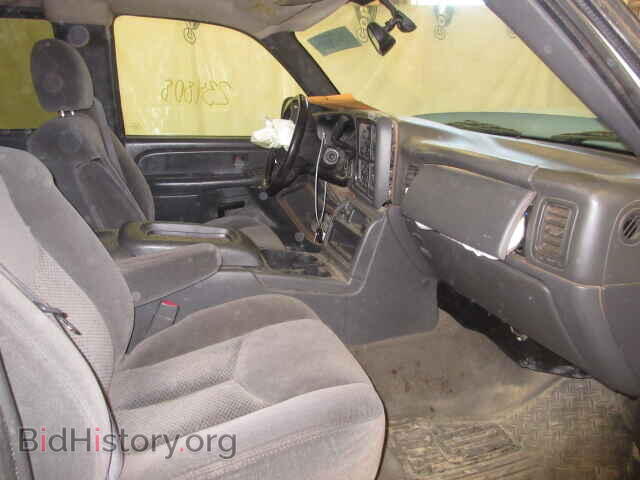 2005 CHEVROLET SILVERADO - VIN: 1GCHC29U95E343962 - Фото 5