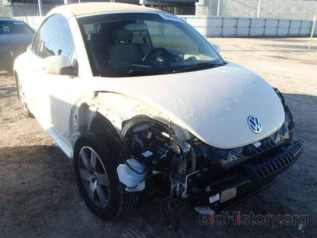 Photo 3VWRF31Y66M330207 - VOLKSWAGEN BEETLE 2006